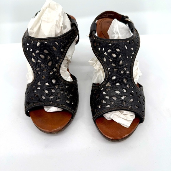 Naya Alpine Black Leather Buckle Slip On Block Heel Sandals Shoes Women's 8.5‎ M - Picture 1 of 12